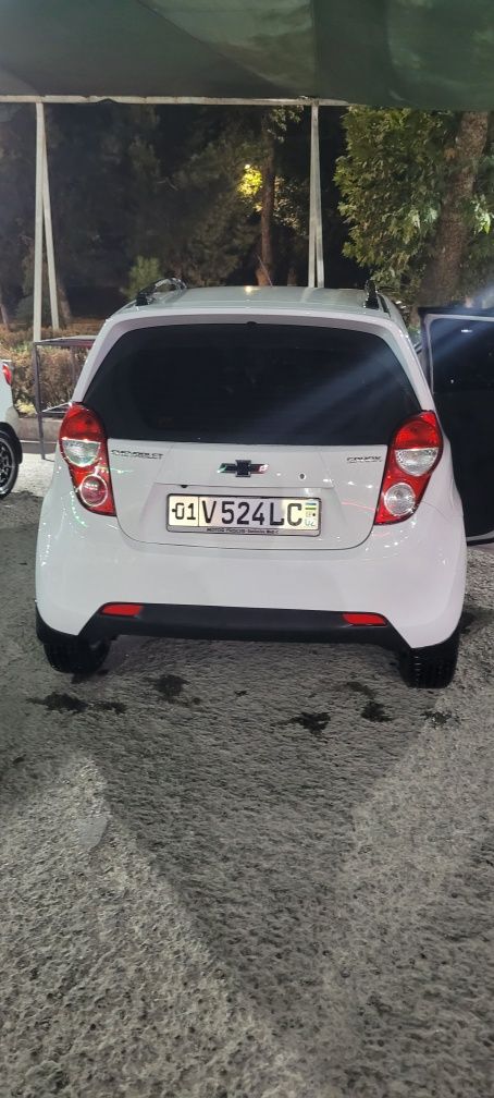 Spark 2012 ,1 litr