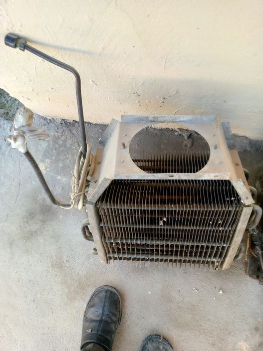 Хол. Испаритель промышленный