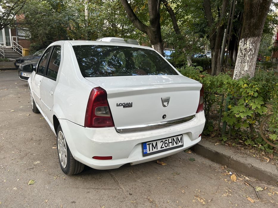 Vand Dacia LOGAN GPL 2010 luna 8 pret FIX