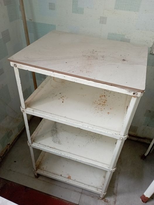 Полки металлические