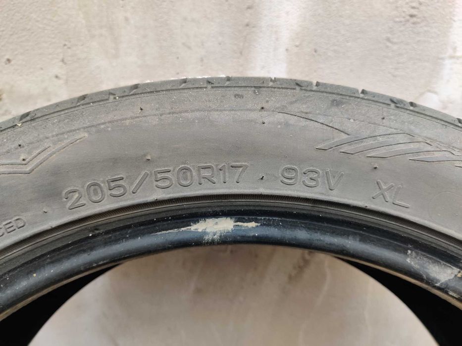 Vand set de 4 anvelope iarna R17 205/50