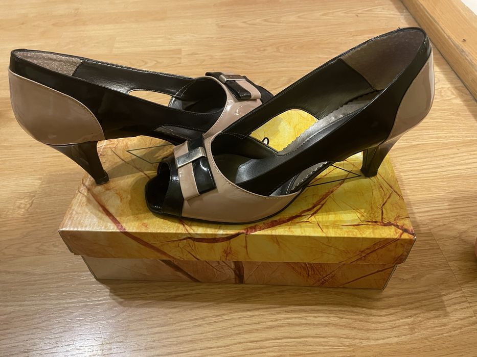 Pantofi piele marime 40