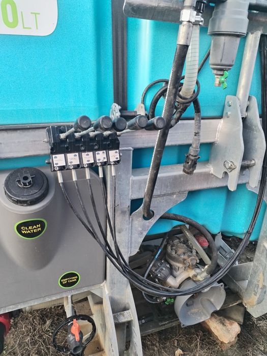 Instalație erbicidat Bafer nouă 2024 nu este folosita Vând - Schimb!