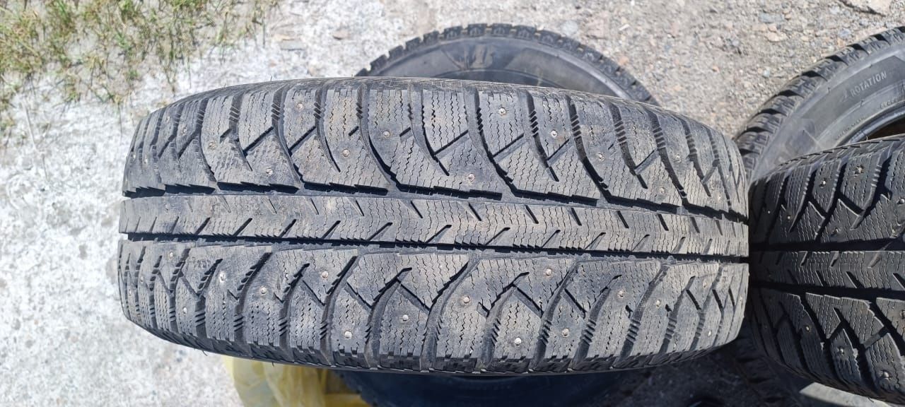 Bridgestone ice cruiser 7000S