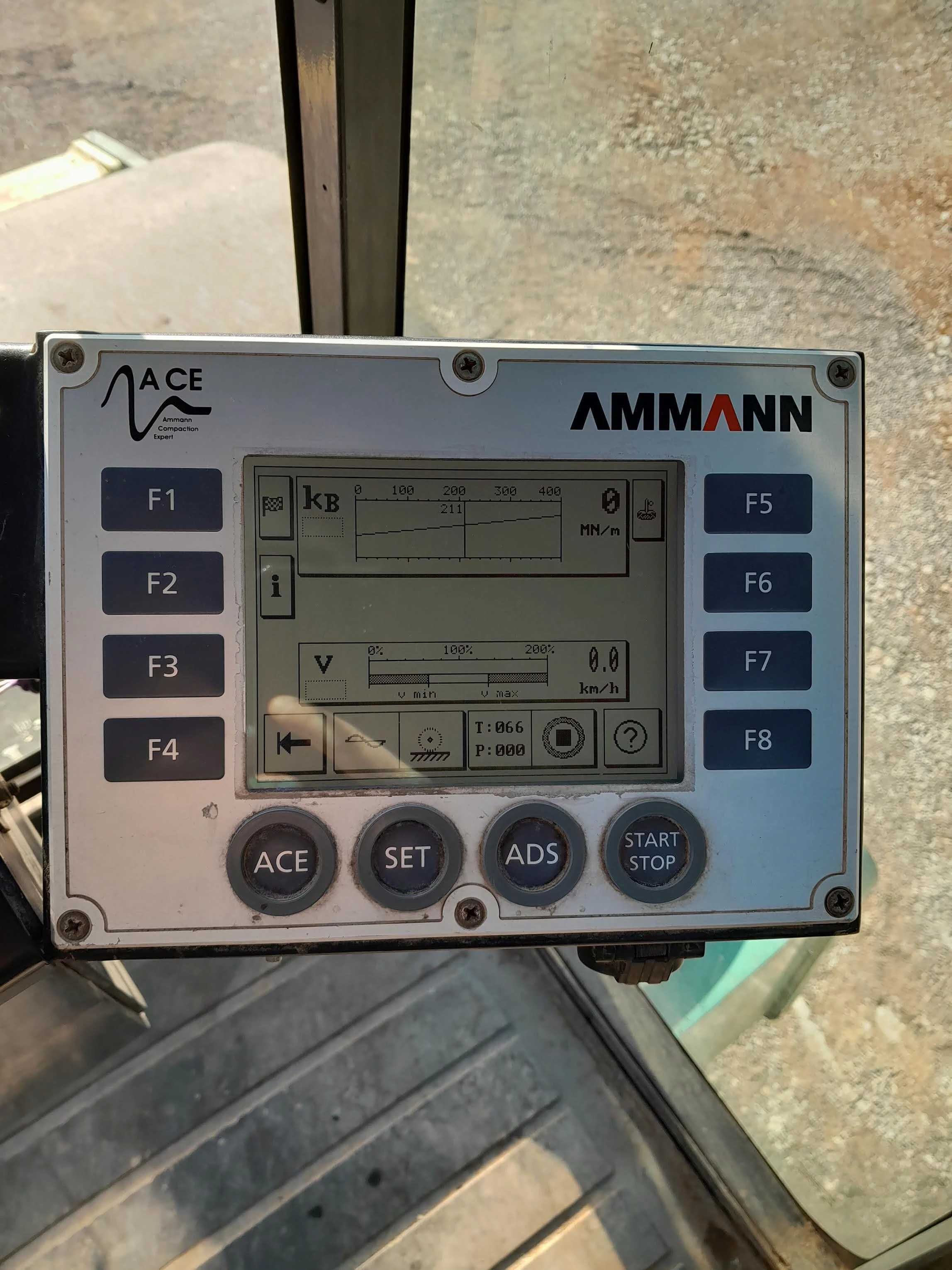 Валяк Ammann ASC150 Еднобандажен 15000кг