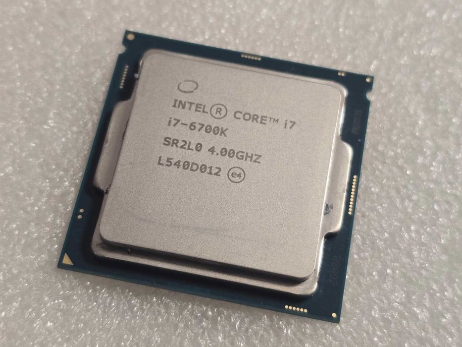 Procesor Intel Core i7-6700K, 4.0GHz, Skylake, 8MB, Socket 1151 - poze