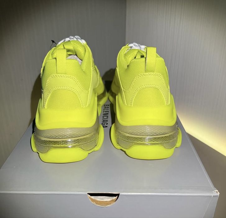 Adidasi balenciaga triple s