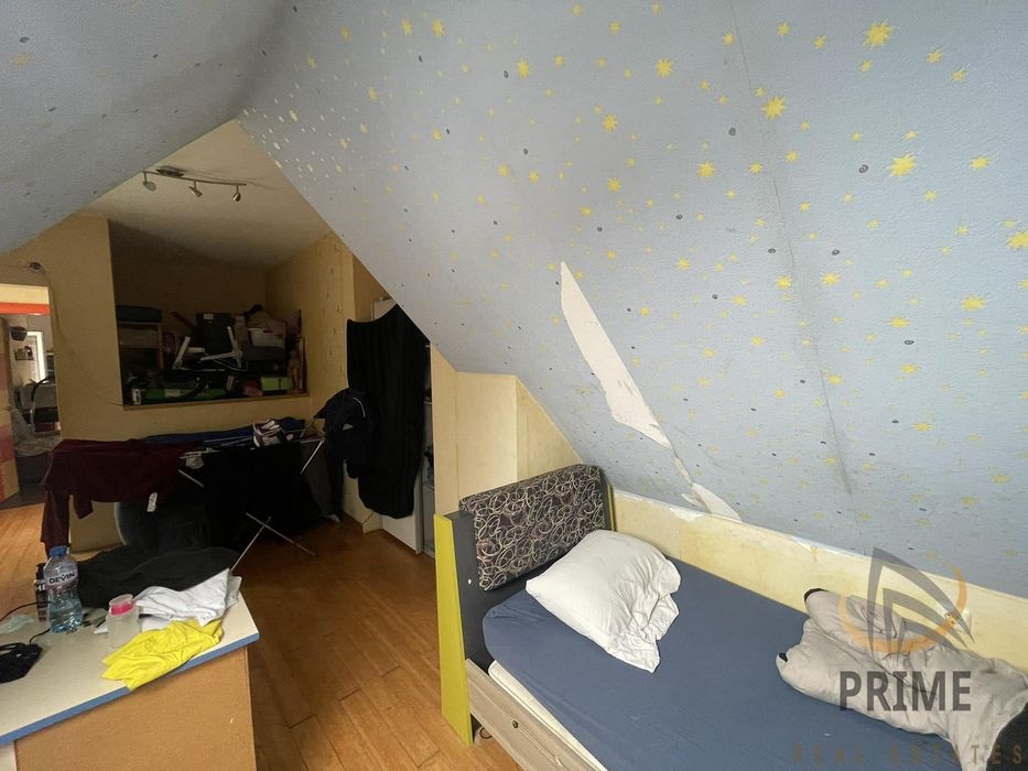 Продава се Тристаен апартамент в Бургас, Възраждане - 120 кв.м за 1125 €/кв.м - Снимка #11