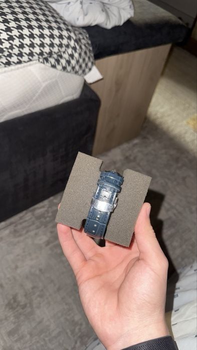 Patek philipe 100.000 tissot 150.000