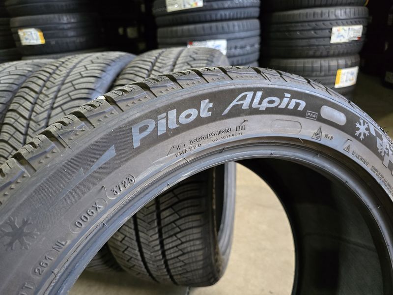 255/45/19 MICHELIN 4бр