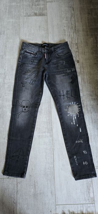 Дамски дънки еластични