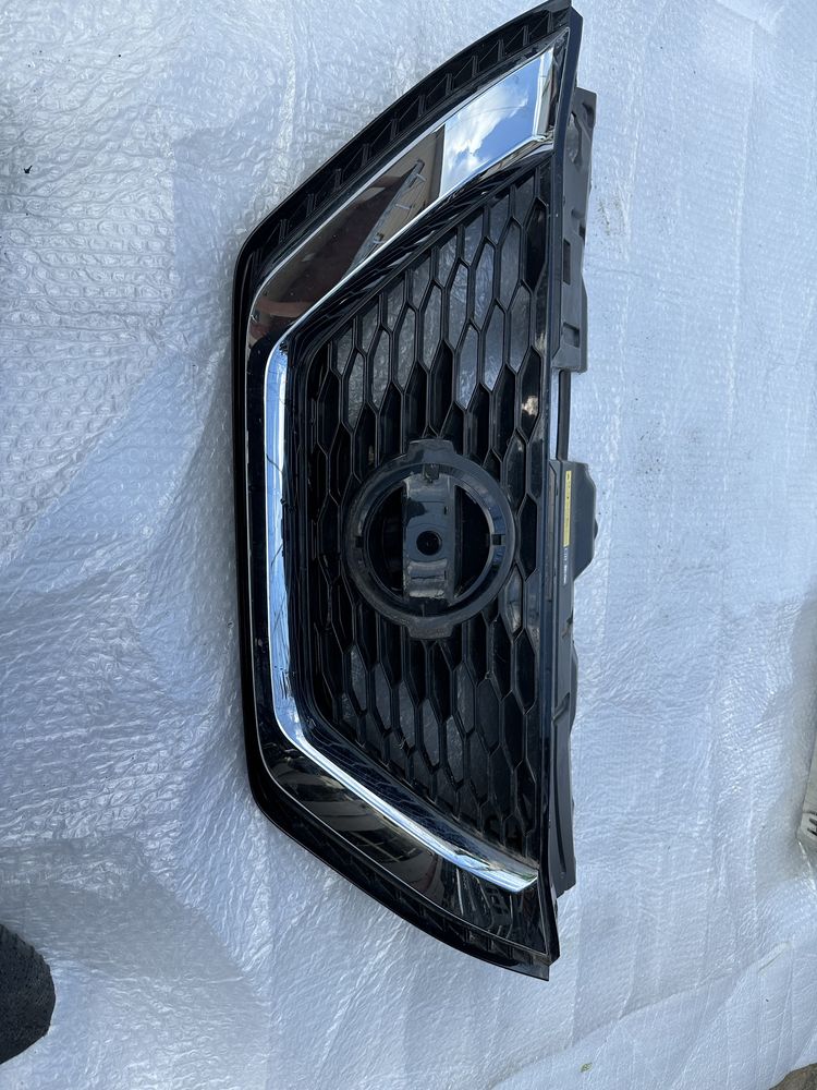 Grilă radiator nissan qashqai.cod:62310 hv2.