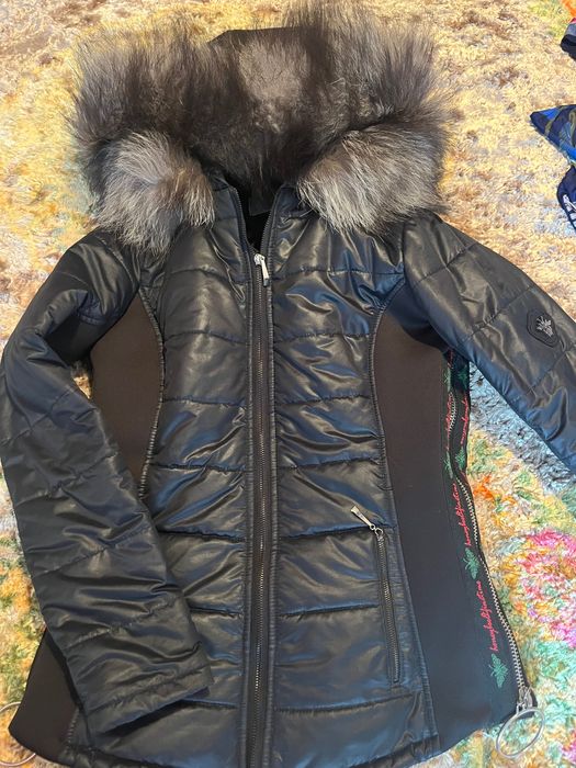 Дамско Зимно Яке