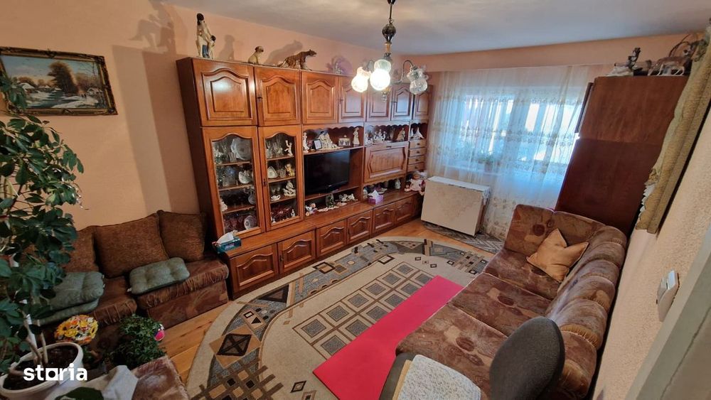 Apartament de Vânzare-Vasile Aron