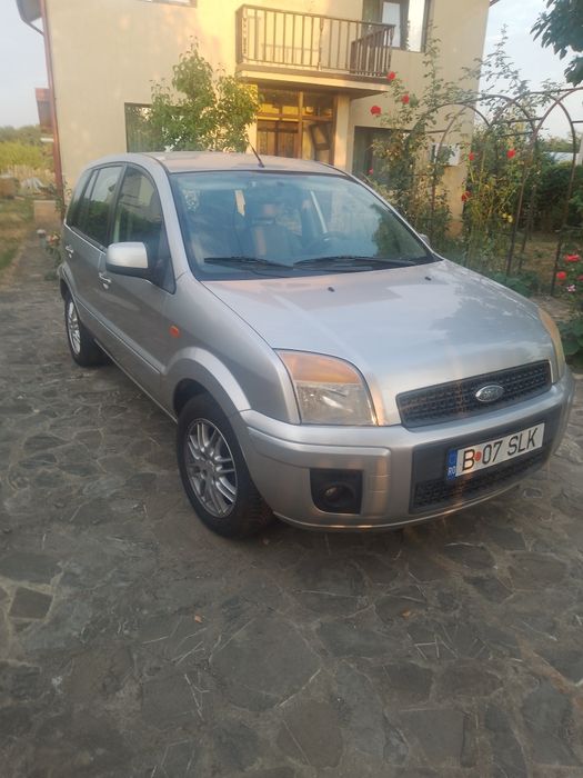 Autoturism Ford fusion second hand