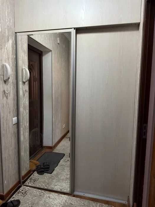 срочно продается квартира 1/1/7 в Сергели чош тепа 40кв.м 47000$