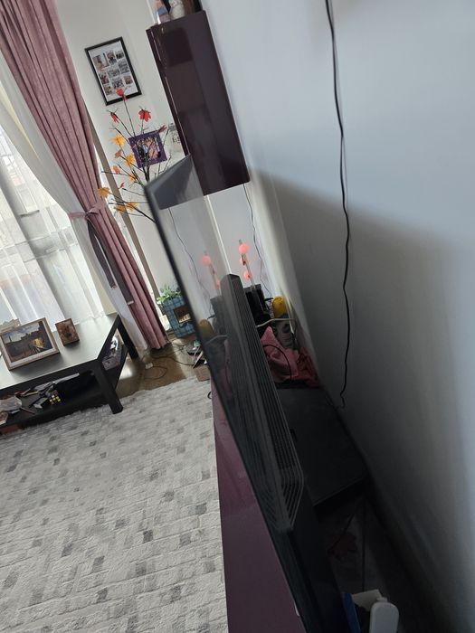 Vand Oled Lg ,4K Smart Tv 165cm C1
