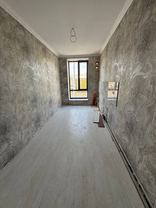 Срочно продаю 1 комнатную квартиру новостройку бектемирском районе