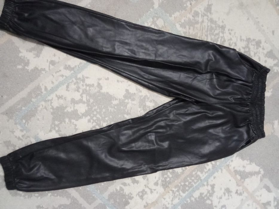 Продам кожаные брюки