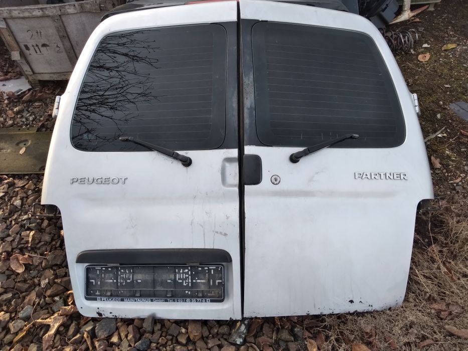 Usi spate Peugeot partner