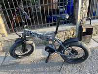 bicicleta electrică pliabila