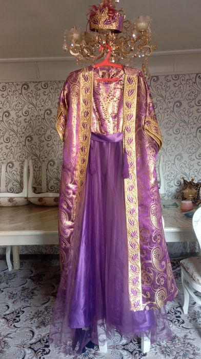 Yangi kelinchaklar uchun milliy libos