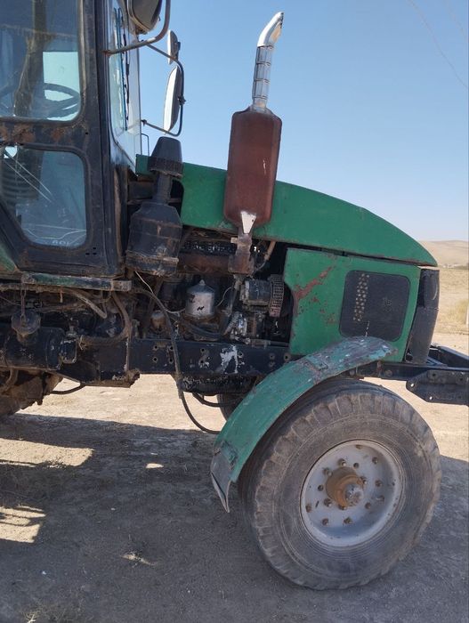 Xachir MTZ 2004 yil akulyator yangi balon 70% ishga tayyor 30 milyon
