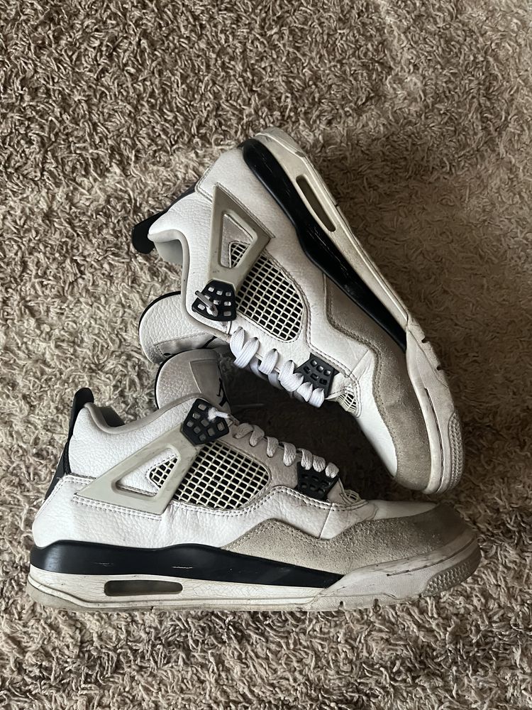 Jordan 4 military black