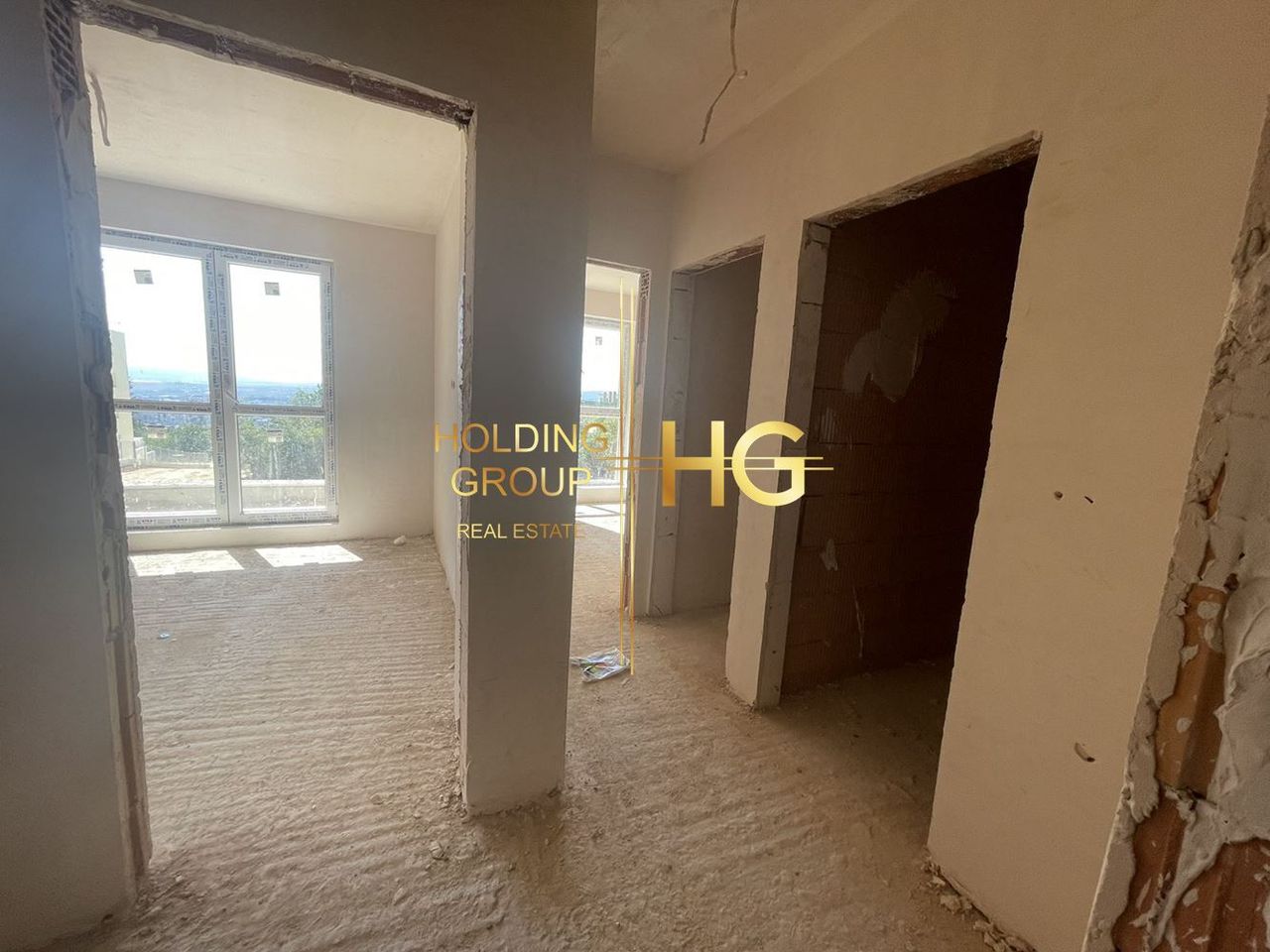 Продава се Тристаен апартамент в Варна, м-т Пчелина - 82 кв.м за 1524 €/кв.м - Снимка #6