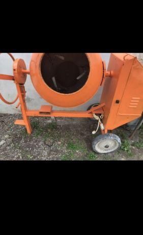 Închiriez masina/pistol legat fier beton,stâlpi,placa,grinzi,betoniera