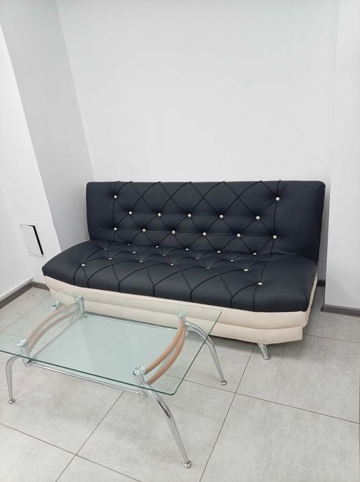 Диван и подставка