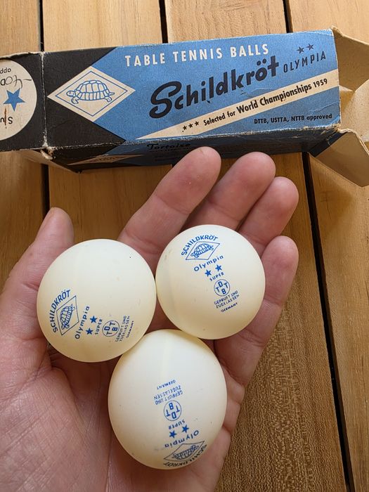 Set vintage mingi tenis de masă Schildkröt „Olympia” – anii ’50