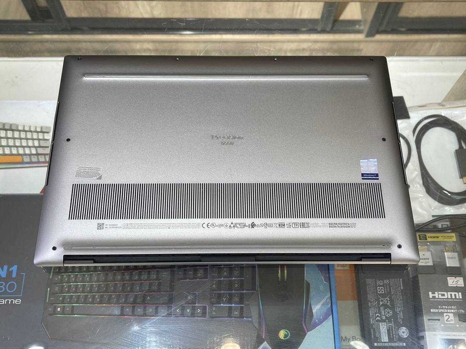 Ultrabook DELL Precision 5550 Core i7-10750H ram 16 ssd 256/ T1000 4gb