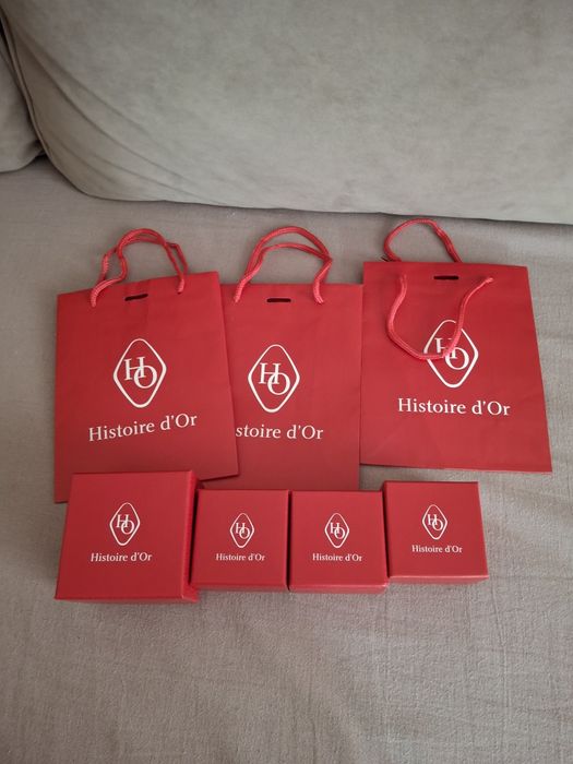 Коробочки с пакетиками . для украшений.  Новые. Из Европы.