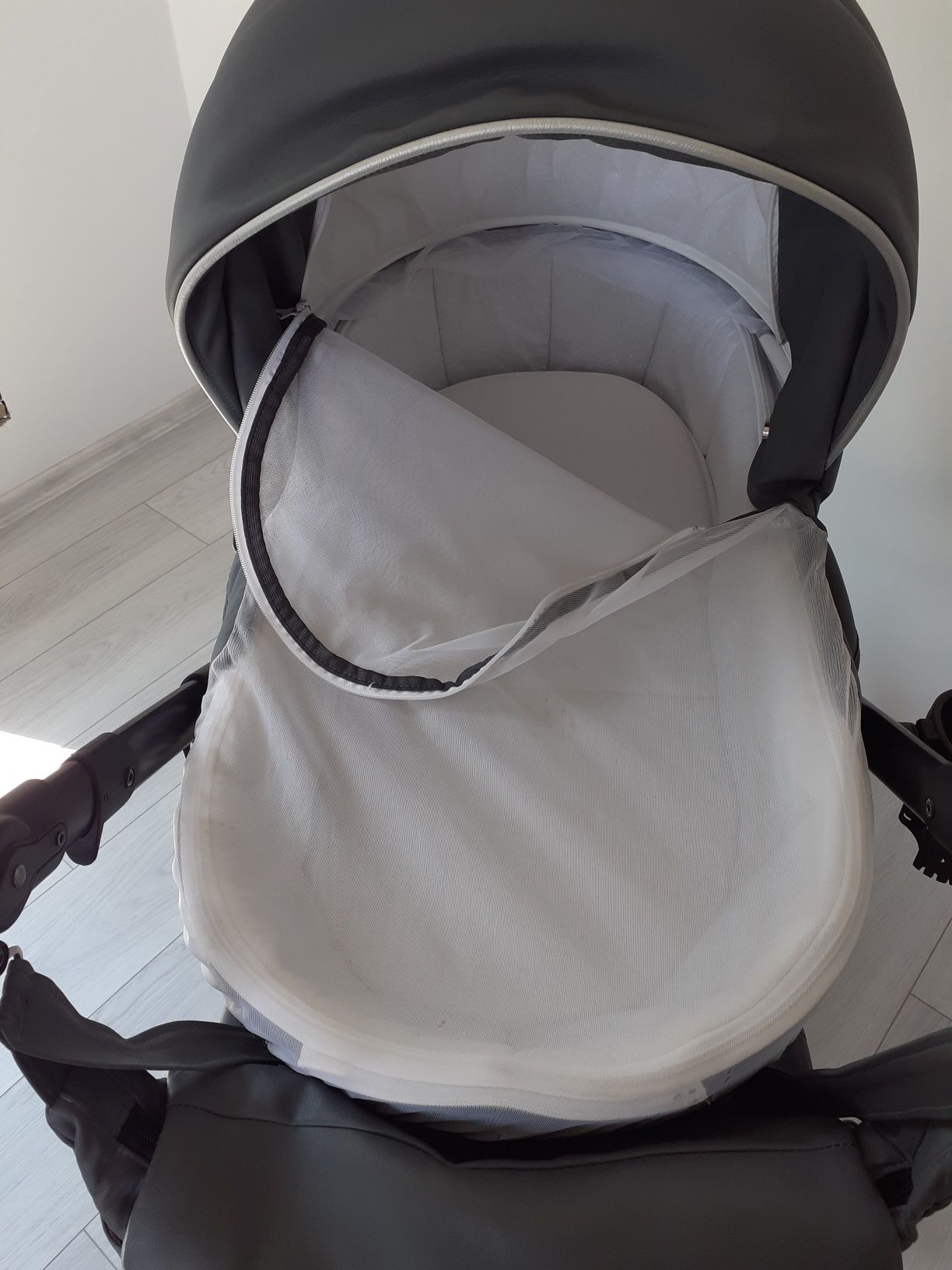 Бебешка количка 3в1 Kuga