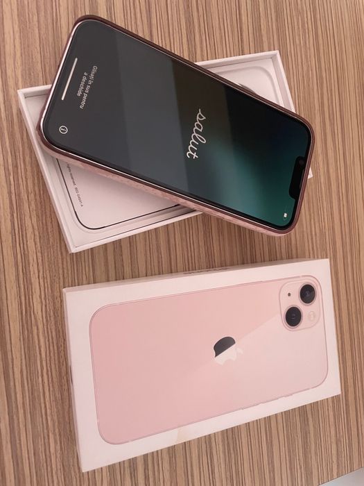 iPhone 13 roz pink
