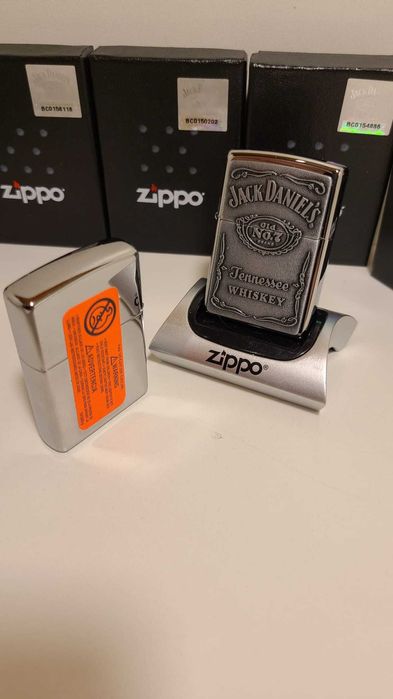 Bricheta Zippo 250JD gravata Jack Daniel's Tennessee Whiskey USA