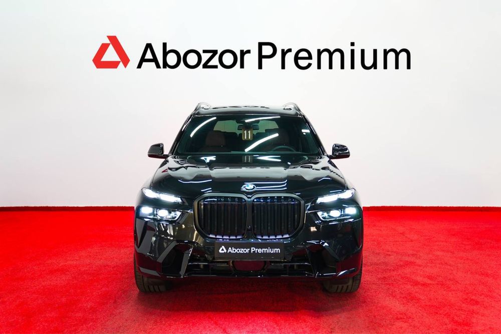 BMW X7 xDrive40i Facelift (2025)