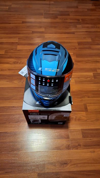 2 casti moto LS2 si ICON Airflite