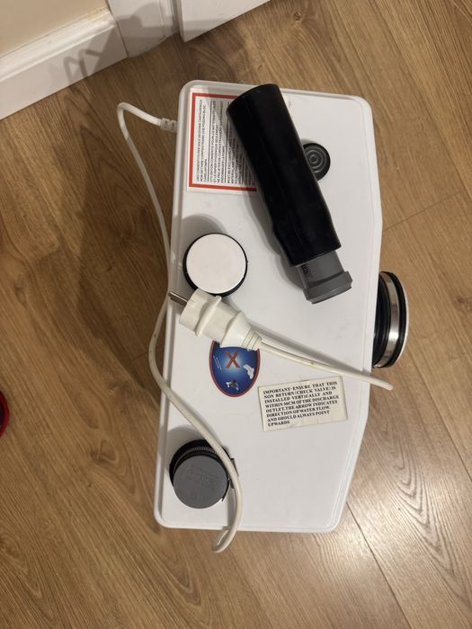 Pompa baie/toaleta/wc cu tocator