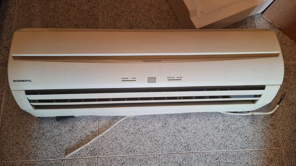 Инверторен климатик Fujitsu General (работещ, на части)