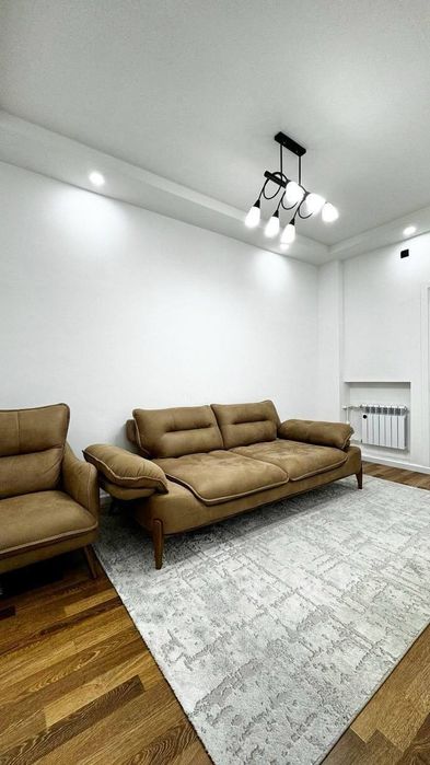 Квартира в центре 3/3/4. 75м2. Высокопотолочка