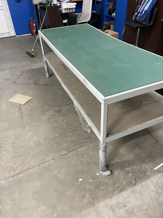 Masa de banc /garaj din metal