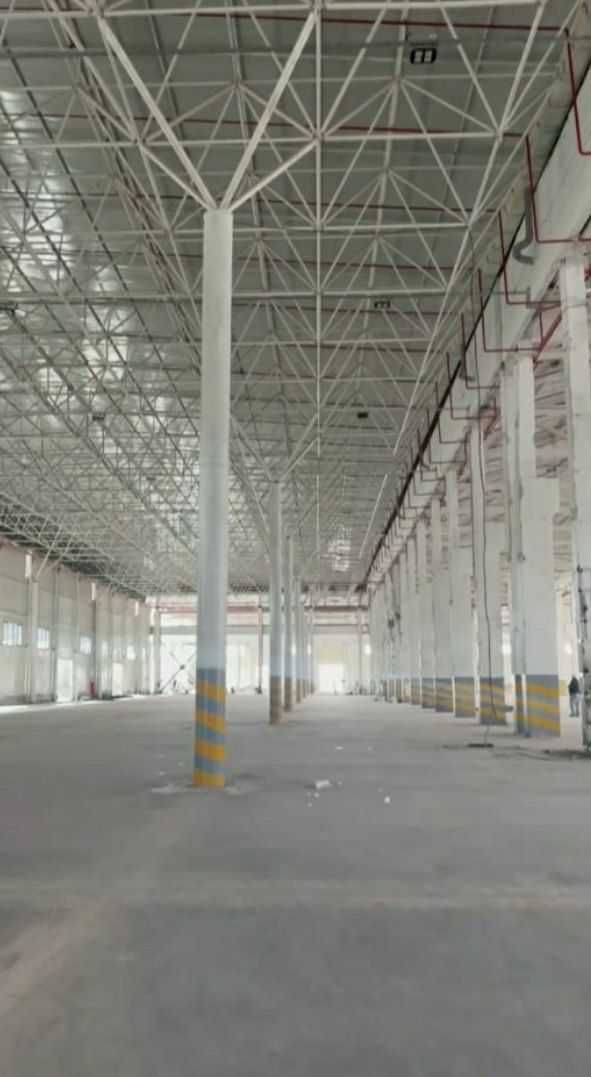 Сдаётся в аренду 80 000 м². сухой склад. Делимый.