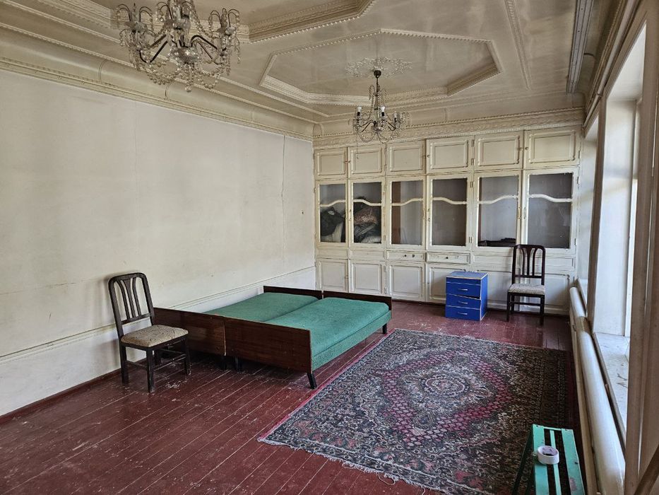 Ижарага ховли 1 хонали уй бекаси бор