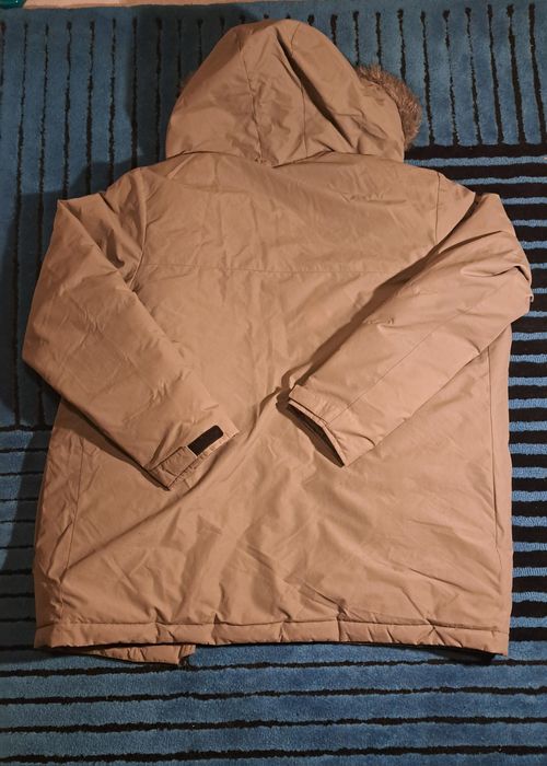 Vând geaca Adidas mărimea XL
