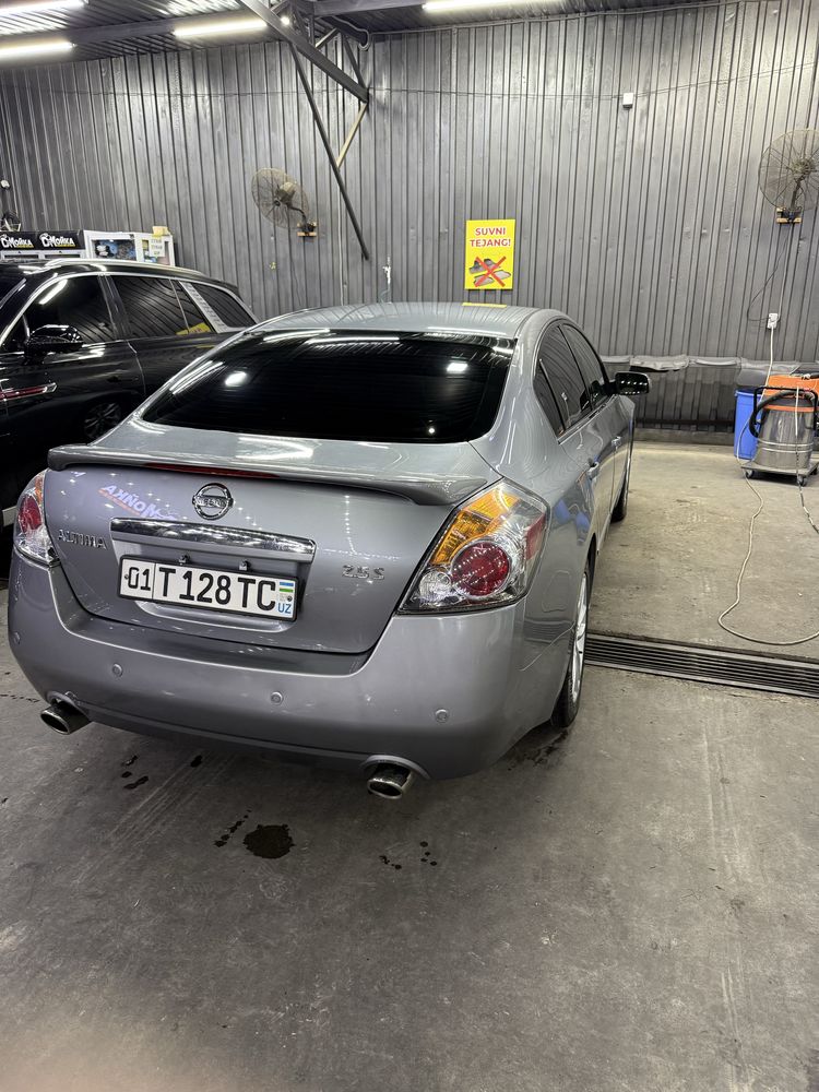 Nissan Altima 2.5 Amerikanka pul zaril