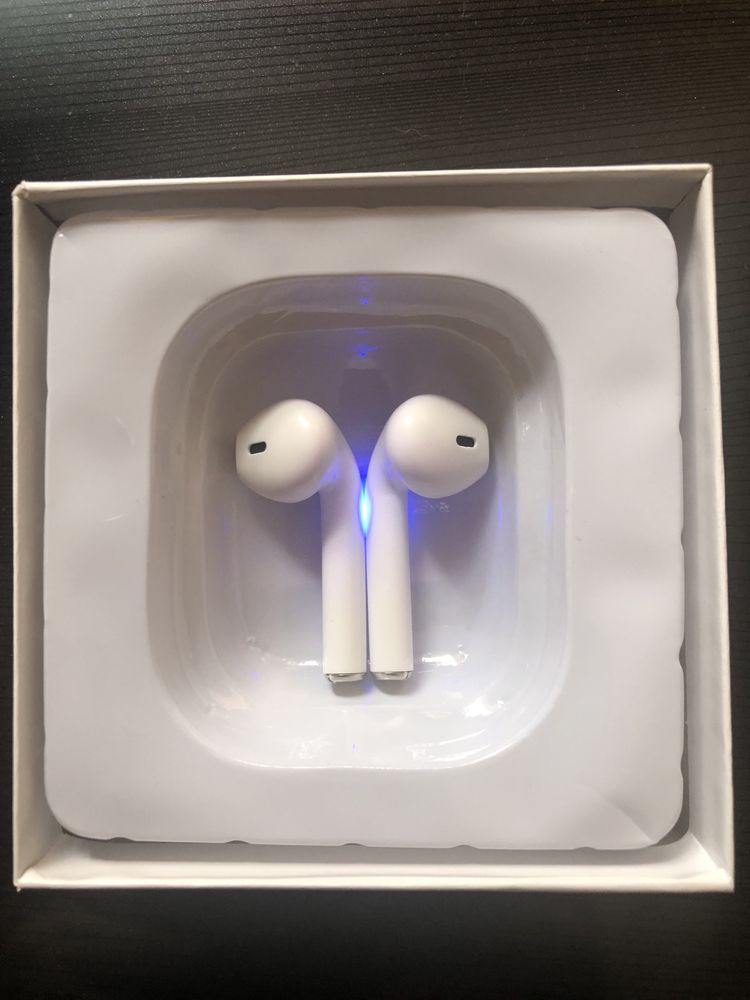 Безжични слушалки тип Airpods i12