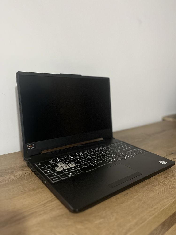 Laptop Asus TUF GeForce GTX 1650 Ti Intel Core i5 cu Ecran spart