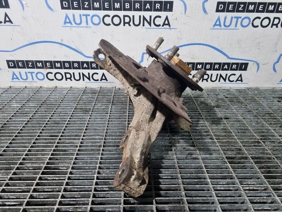 Fuzeta dreapta fata Suzuki Grand Vitara 1.6 Benzina 2006 - 2012 Manuala 5 Trepte M16A ...